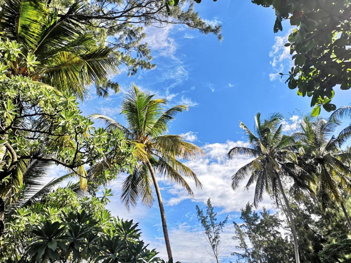 Villa Karel Mauritius Beach House Riambel Exterior photo