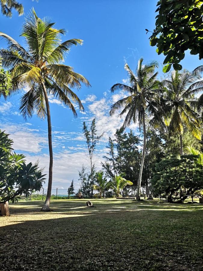 Villa Karel Mauritius Beach House Riambel Exterior photo